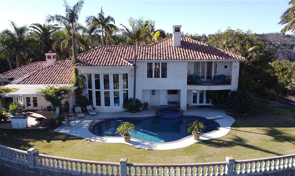 1st image of 13952 Pauma Vista Dr
