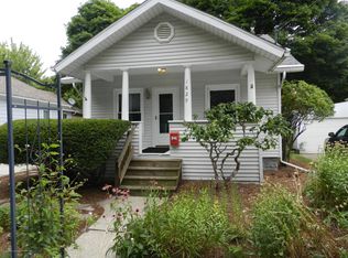 1829 Davis Ave, Lansing, MI 48910