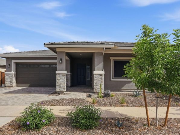 21842 E Stirrup Ct
