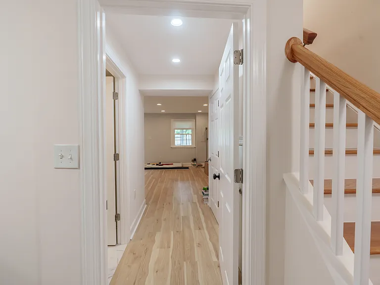 5776 Yellowrose Ct — Photo 22
