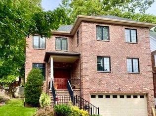 551 Winterburn Grv, Cliffside Park, NJ 07010