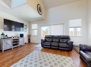 573 Saint Helena Dr, Newman, CA 95360
