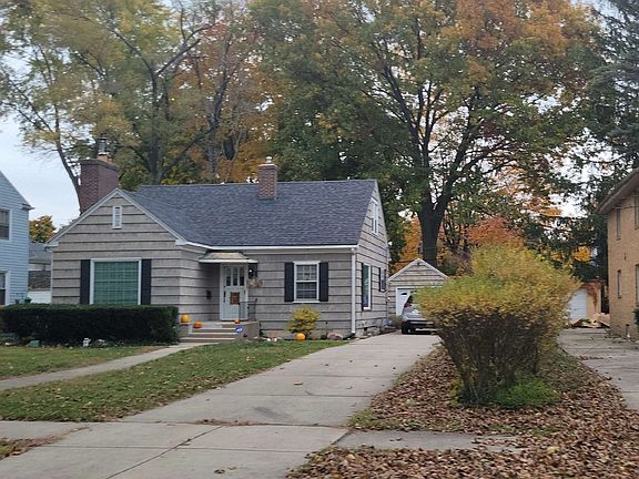 2nd image of 1850 College St
