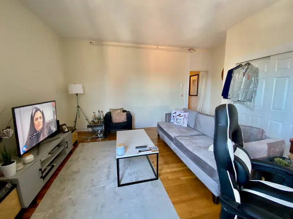 913 Boylston St, Boston, MA