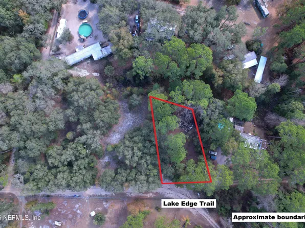 113 LAKE EDGE Trail, Interlachen, FL 32148