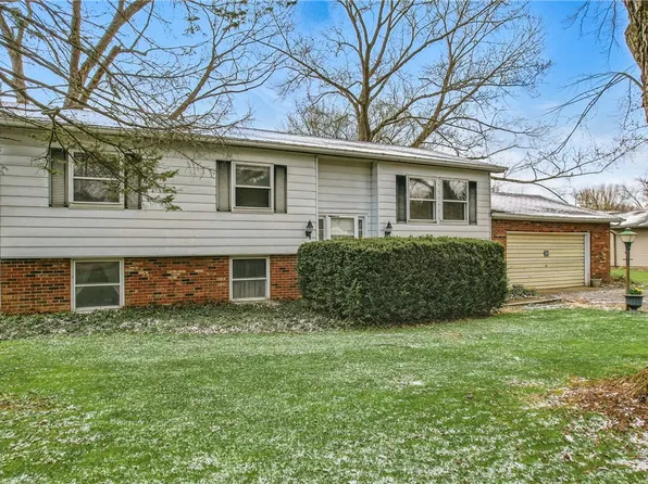 80 Bedford Rd, West Middlesex, PA 16159