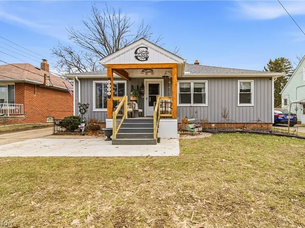 6563 W 130th St, Parma Heights, OH 44130