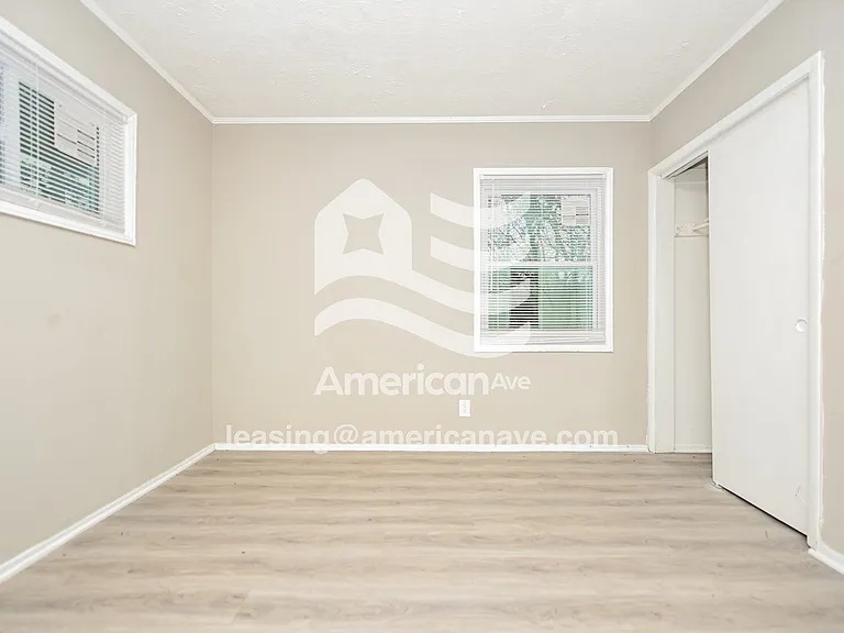 1797307_013_wm_-_bedroom_13458670.jpg