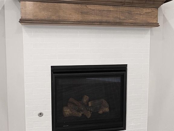 3rd image of 804 Westfall Dr