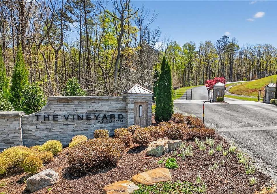 1st image of 0 Twisted Oak Rd #440