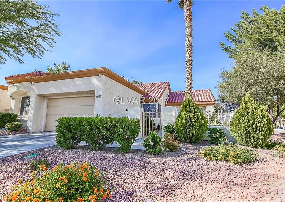 1st image of 8600 Desert Holly Dr