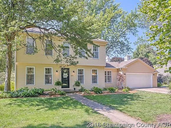 4001 Farhills Dr photo 1