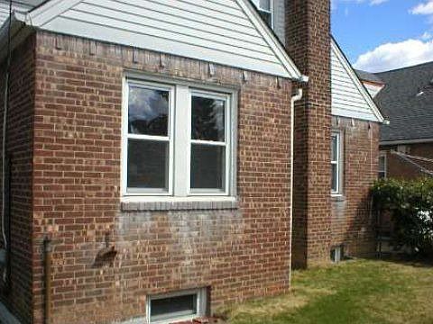 4th image of 8212 257th St
