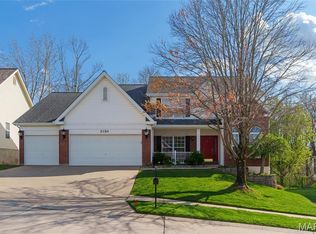 2150 Avalon Ridge Cir, Fenton, MO 63026