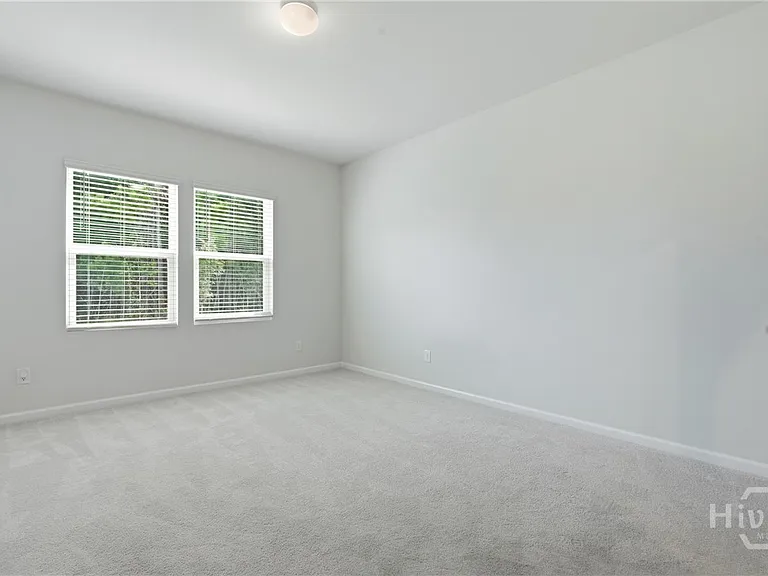 217 Crosstown Ave — Photo 16