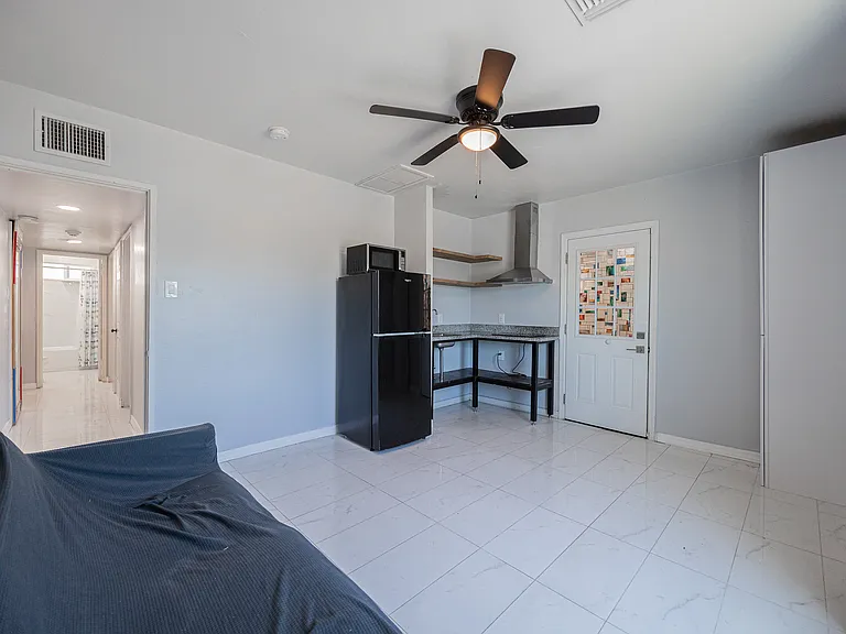 4001 N 15th Avenue, Phoenix Az — Photo 5