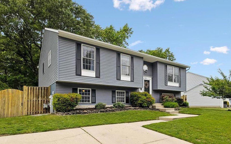 1st image of 7864 Dero Dr