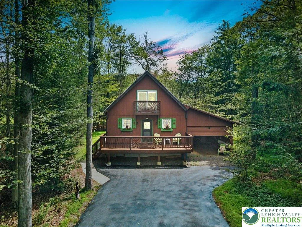 107 Black Bear Ln photo 1
