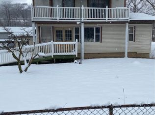 106 Coin Dr, Claysburg, PA 16625