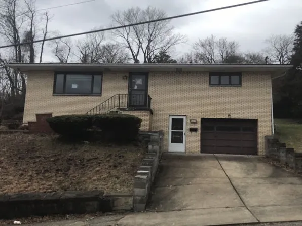 1012 McMahon Ave, Monessen, PA 15062