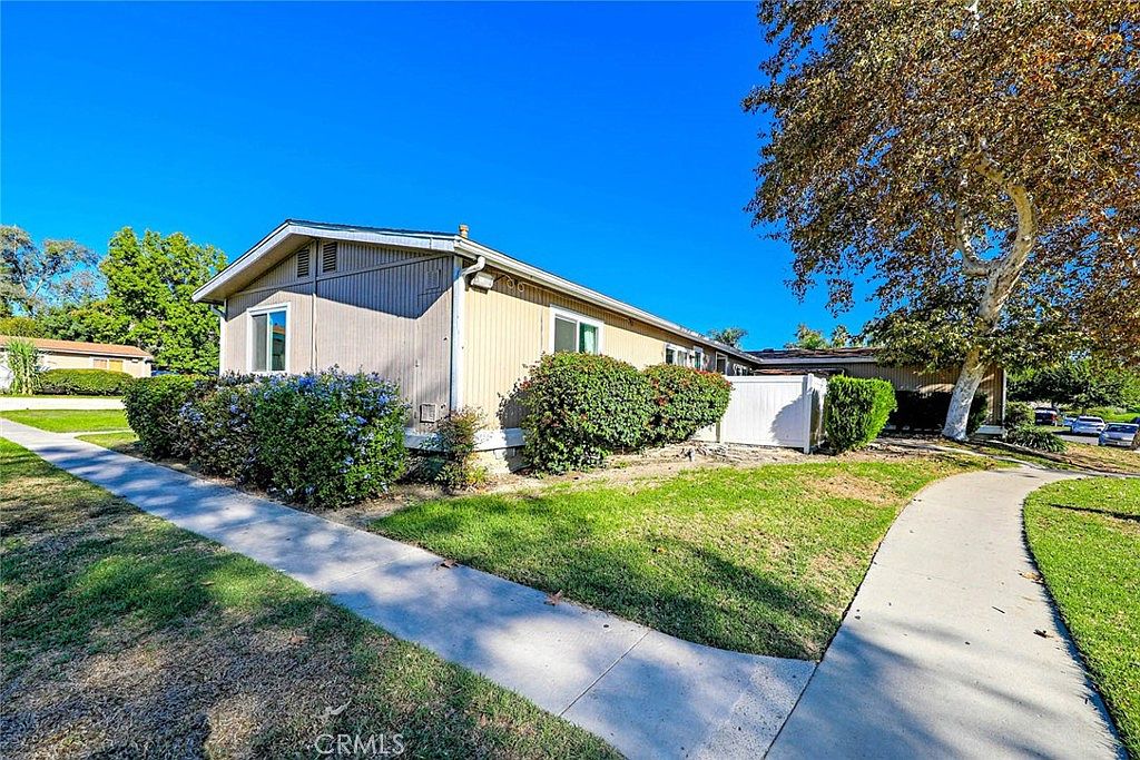 25831 Via Lomas UNIT 210, Laguna Hills, CA 92653 | Zillow
