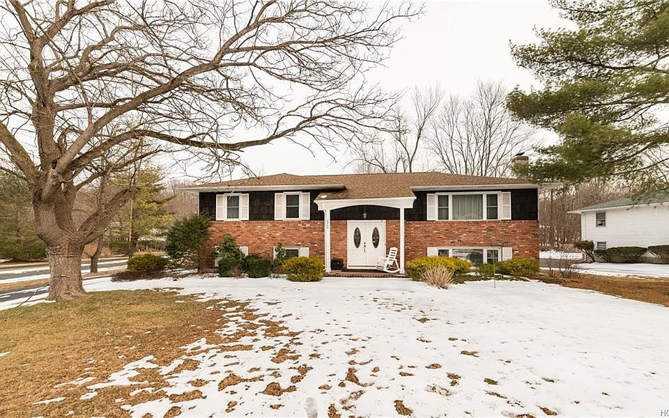 1st image of 2204 Sultana Dr