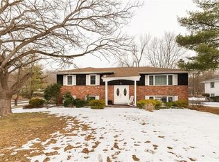 2204 Sultana Dr, Yorktown Heights, NY 10598