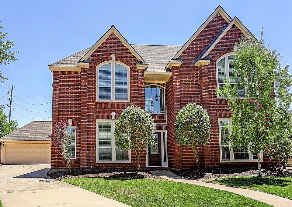 1st image of 15203 Woodland Orchard Ln
