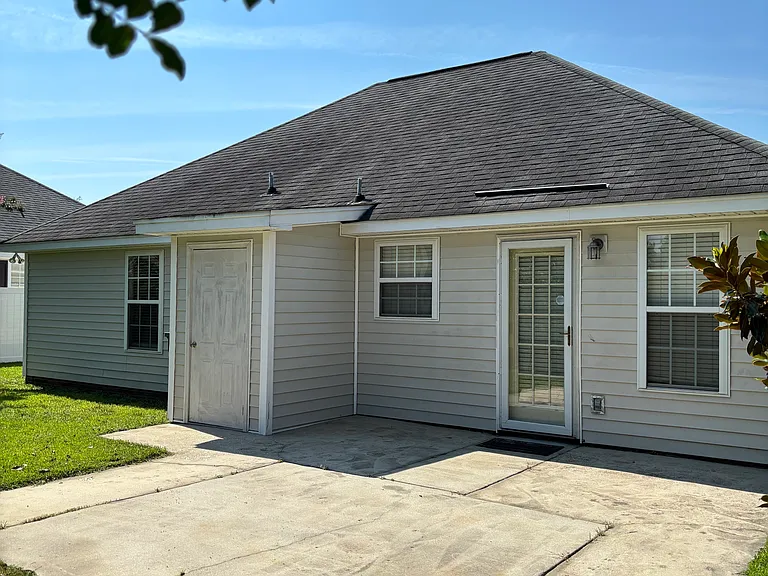 2224 Stepping Stone Dr — Photo 16