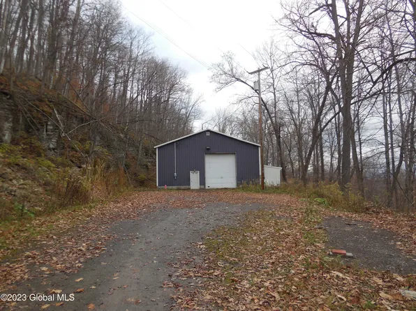 143 Barringer Road, Cherry Valley, NY 13320
