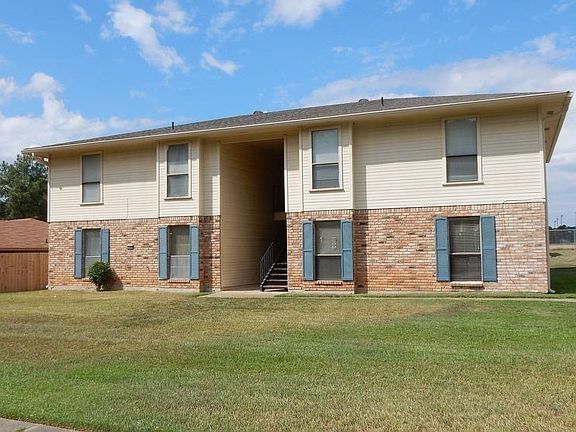 2nd image of 3160 Cedar Creek Dr APT B