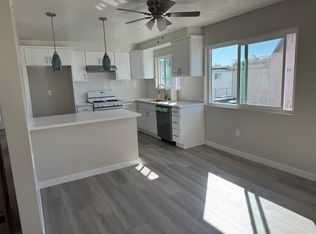 6172 Warner Ave #D, Huntington Beach, CA 92647