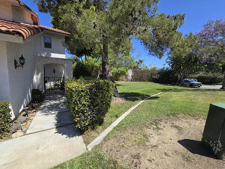 6552 Corte Valdez — Photo 3