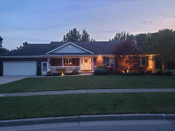 2nd image of 273 Pinewood Dr