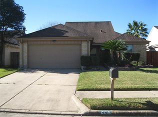 2218 Sentinal Oaks St, Sugar Land, TX 77478