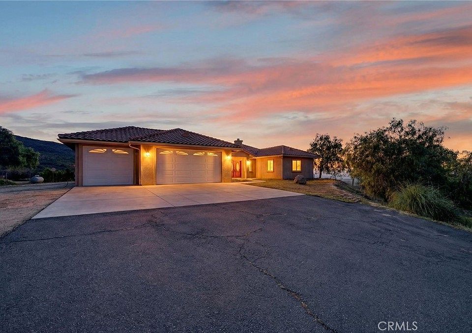 1st image of 39475 Bruce Ln