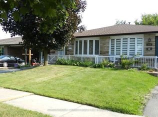 3117 Corrigan Dr, Mississauga, ON L4Y3C5