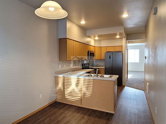 3rd image of 3201-3209 S 45th St #1