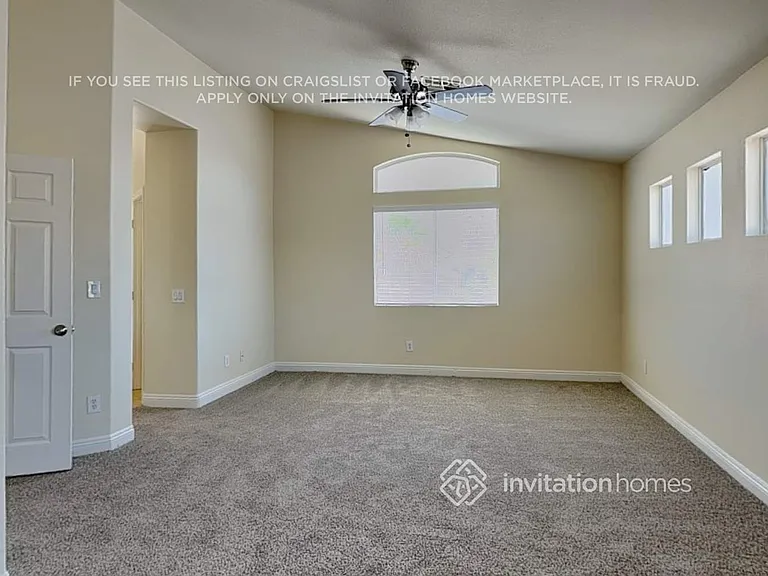 2745 Rebano St — Photo 12