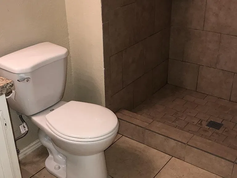 7404 Buttonwood Dr — Photo 14