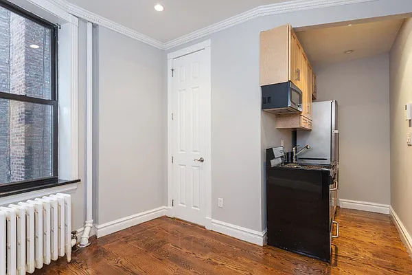 Rented by Centennial Properties NY | media 5