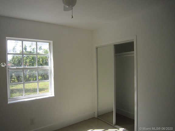 5th image of 2454 Hayes St Unit 2454