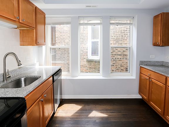 2nd image of 1460 W Fargo Ave #209