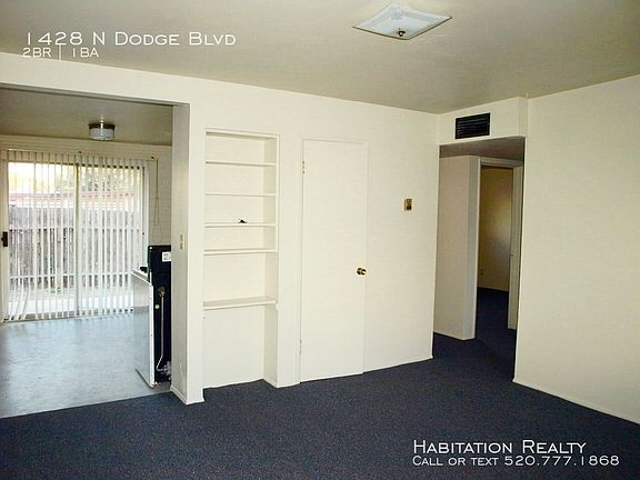 4th image of 1426 N Dodge Blvd