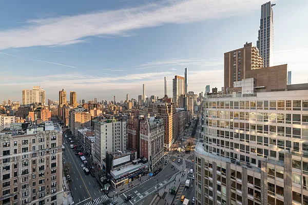 Rented by Douglas Elliman | media 19