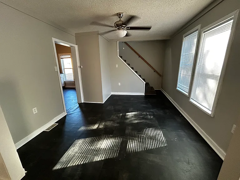 1822 N Sheridan Rd — Photo 9