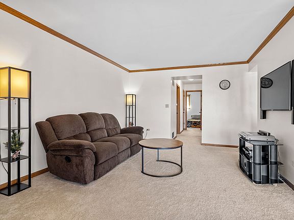 3rd image of 16814 81st Ct APT 3N