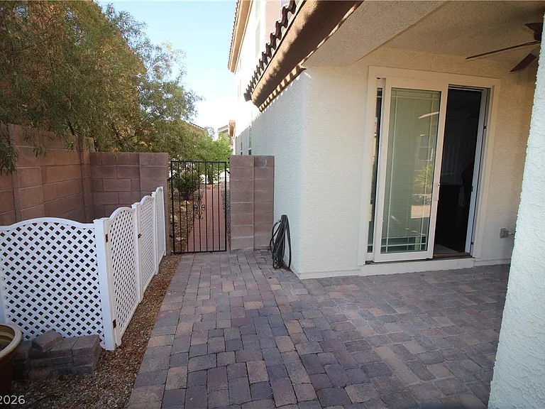 714 Newquay Ct — Photo 29
