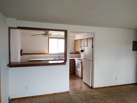 5th image of 1301 8th Ave N APT 3