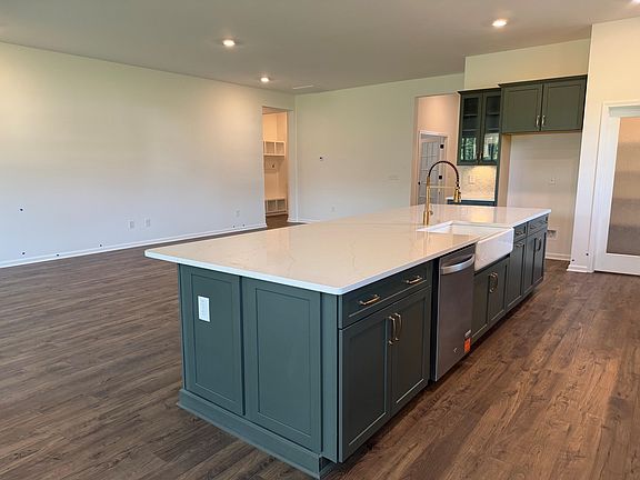 5th image of 259 Anna Marie Way